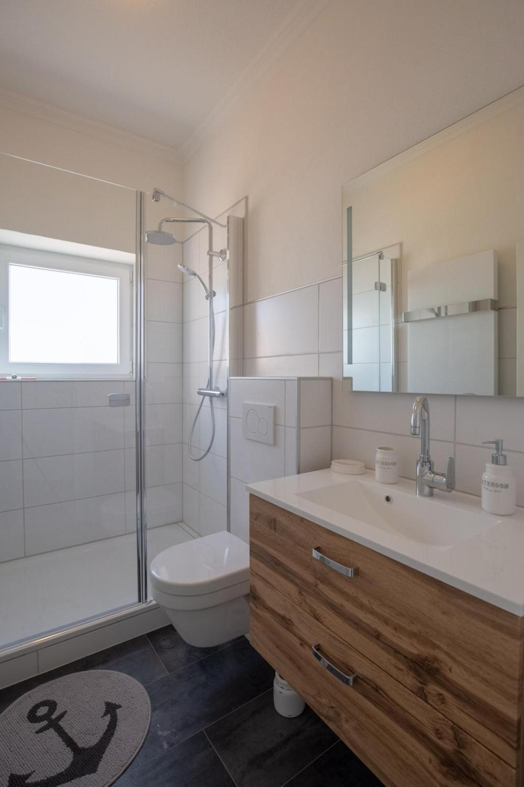Ankerplatz Ueber Dem Hafen-Pub Apartment Pellworm Bagian luar foto